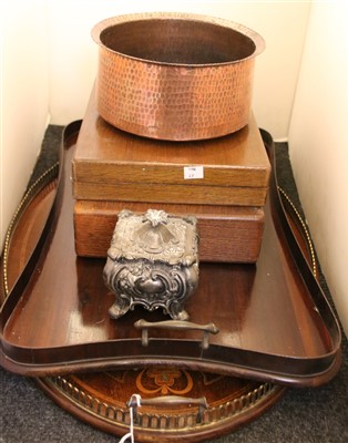 Lot 296 - An Edwardian inlaid mahogany oval tray