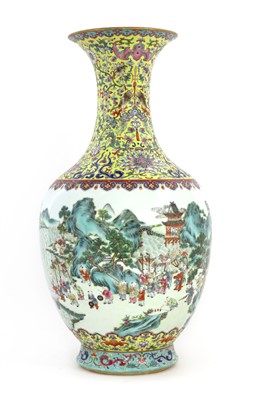 Lot 93 - A Chinese famille rose vase