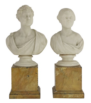 Lot 216 - A pair of marble busts