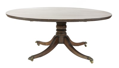 Lot 959 - A large Regency mahogany circular dining table