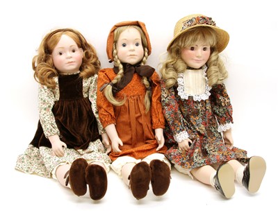 Lot 288 - A collection of nine Alresford English china dolls