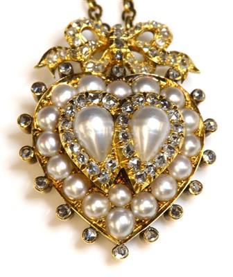 Lot 80 - A Victorian gold, split pearl and diamond entwined hearts pendant, c.1870