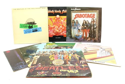 Lot 333 - A collection of vinyl LPs