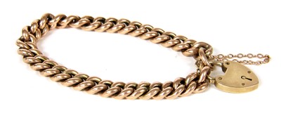 Lot 322 - A gold curb bracelet
