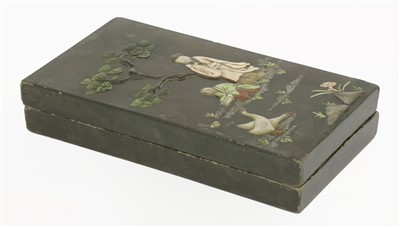 Lot 80 - A lacquered box and cover