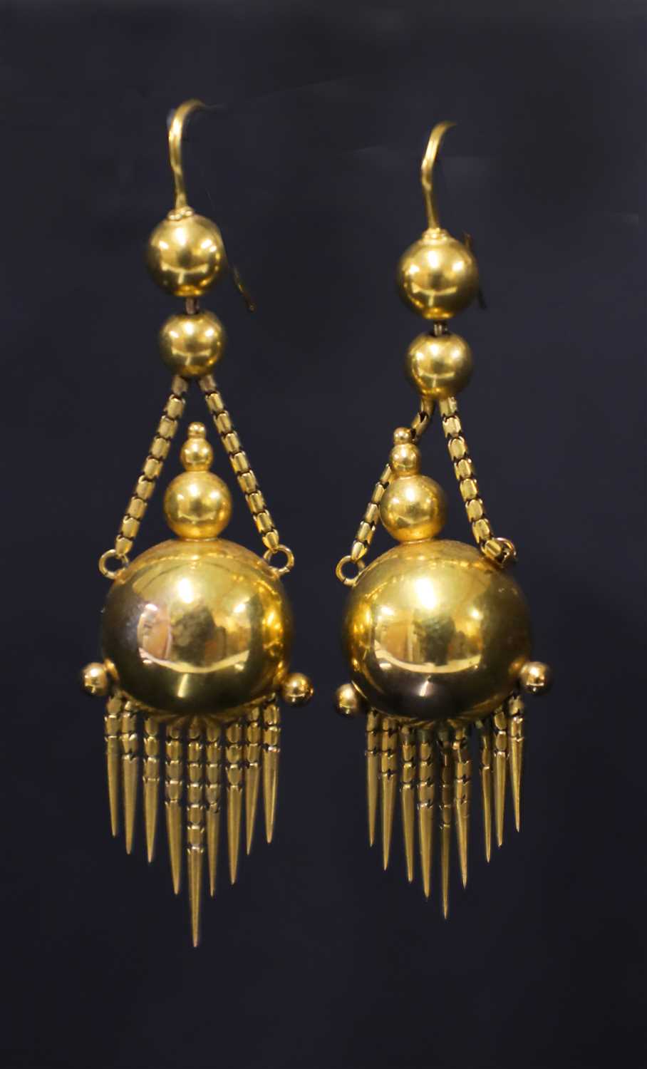 Lot 50 - A pair of Victorian gold drop earrings, c.1860
