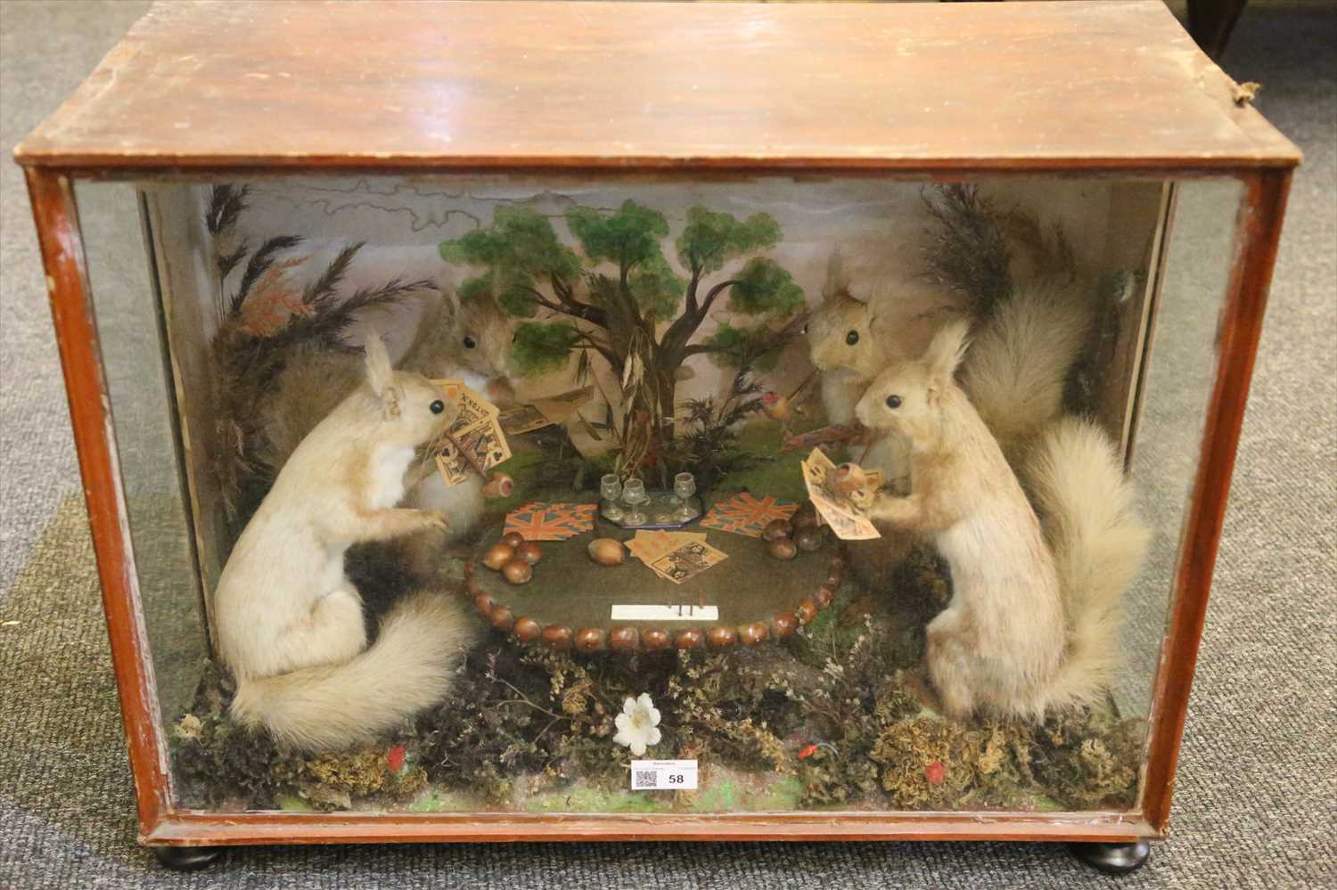 Lot 58 FOUR RED SQUIRRELS PLAYING CARDS,