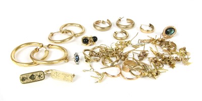 Lot 1027 - A quantity of assorted gold earrings