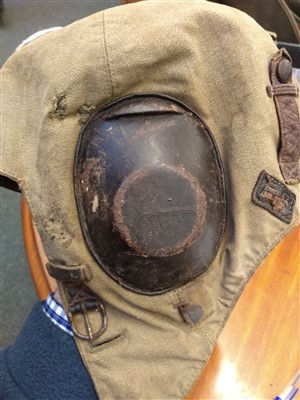 Lot 168 - A WWII Battle of Britain crashed German Luftwaffe pilot officers LKp s100 summer flying helmet