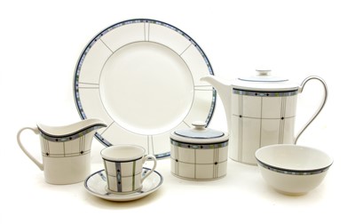 Lot 267 - A quantity of Wedgwood 'Quadrant' tea, coffee and dinner wares