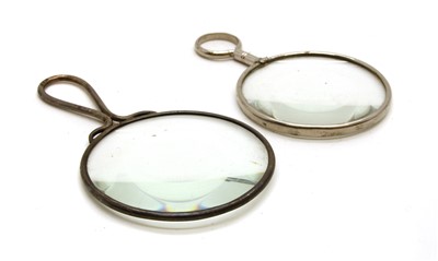 Lot 74 - A silver magnifying glass