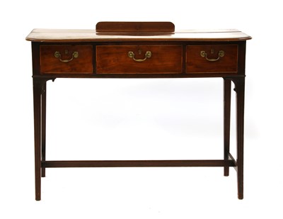 Lot 481 - A Georgian mahogany three drawer serving table
