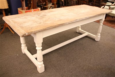 Lot 1662 - A refectory style kitchen table