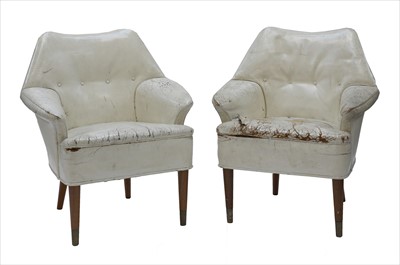 Lot 281 - A pair of cream upholstered armchairs