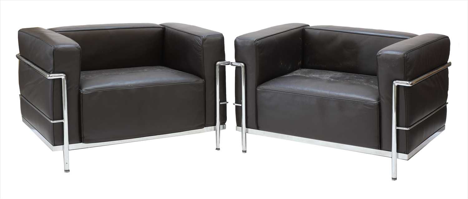 Lot 713 - A pair of Le Corbusier 'LC1' chairs