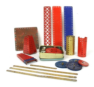 Lot 1245 - A collection of early Meccano construction kit