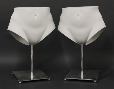 Lot 379 - A pair of contemporary 'Navel' table lamps