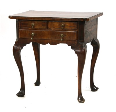 Lot 493 - An 18th century walnut side table