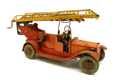 Lot 1207 - An early 20th century German tin plate fire engine