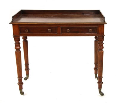 Lot 784 - A Victorian mahogany wash stand