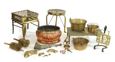 Lot 1368 - A large quantity of 19th Century brass and copperware