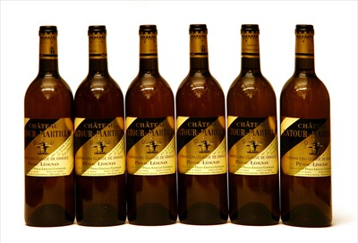 Lot 25 - Ch Latour-Martillac Blanc, Pessac-Léognan , 1998, six bottles (in opened owc)