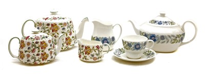Lot 1383 - A quantity of ceramics