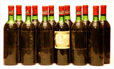 Lot 354 - Chateau Ducru-Beaucaillou, Saint-Julien, 1970, twelve bottles (eleven bottles lacking labels)