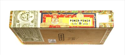 Lot 110 - J. Valle & Co, Manuel Lopez, 25 Punch-Punch, boxed