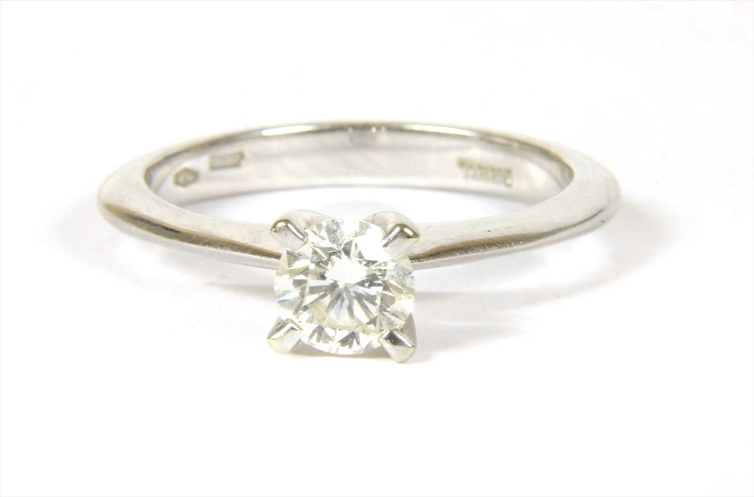 Lot 77 - An 18ct white gold single stone diamond ring