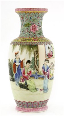 Lot 206 - A Chinese famille rose vase