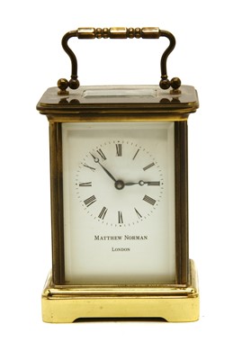 Lot 1334 - A modern brass carriage clock
