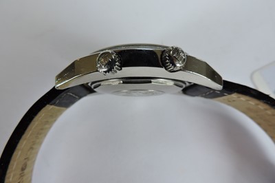 Lot 384 - A gentlemen's stainless steel Tissot 'Navigator Seastar T12', 24 hour automatic strap watch, c.1970