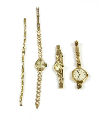 Lot 84 - An 18ct gold mechanical bracelet watch