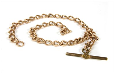 Lot 19 - A 9ct gold curb link double albert chain