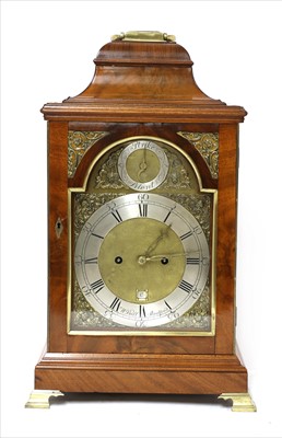 Lot 746 - A George III mahogany cased bracket clock