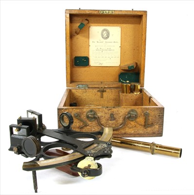 Lot 490 - A Hezzanith sextant
