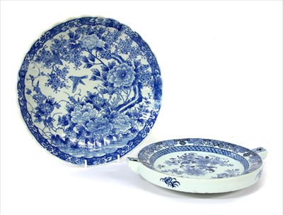Lot 128 - A Japanese plate