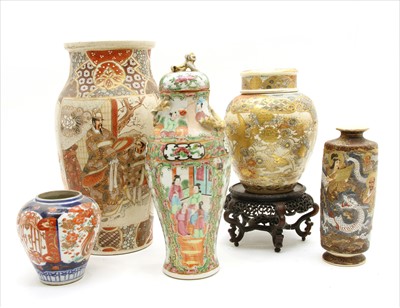 Lot 446 - A box of oriental ceramics