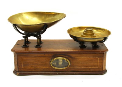 Lot 503 - A set of brass weighing scales