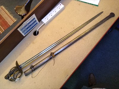 Lot 161 - A French model AN XI Cuirassier's sword