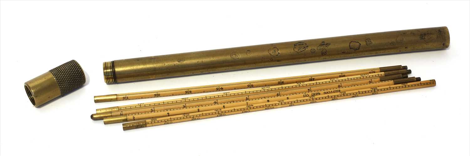 Lot 1007 - A brass imperial gallons measure