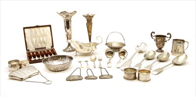 Lot 65 - A collection of silver