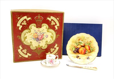 Lot 505 - A Royal Crown Derby tea service