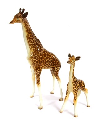 Lot 383 - A large Beswick giraffe