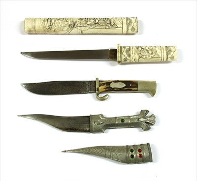 Lot 399 - A Japanese Meiji period tanto