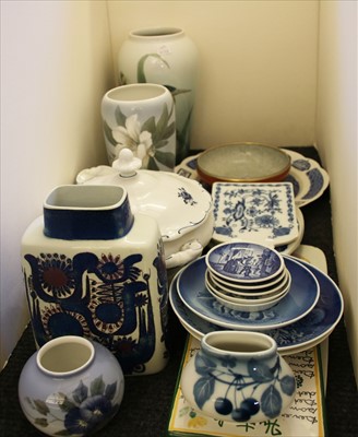 Lot 528 - A collection of Royal Copenhagen and other pottery