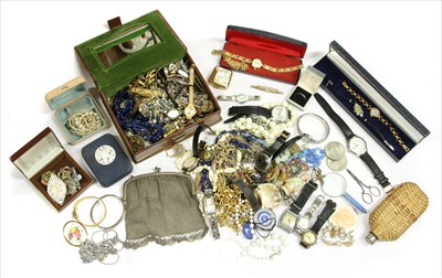 Lot 191 - A large quantity of costume jewellery