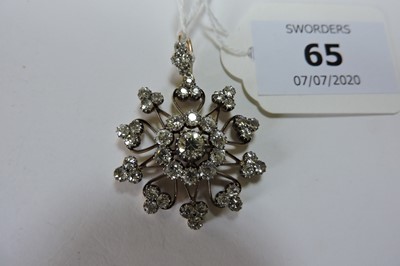 Lot 65 - A Victorian diamond set brooch/pendant, c.1880