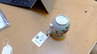 Lot 18 - An English porcelain mug